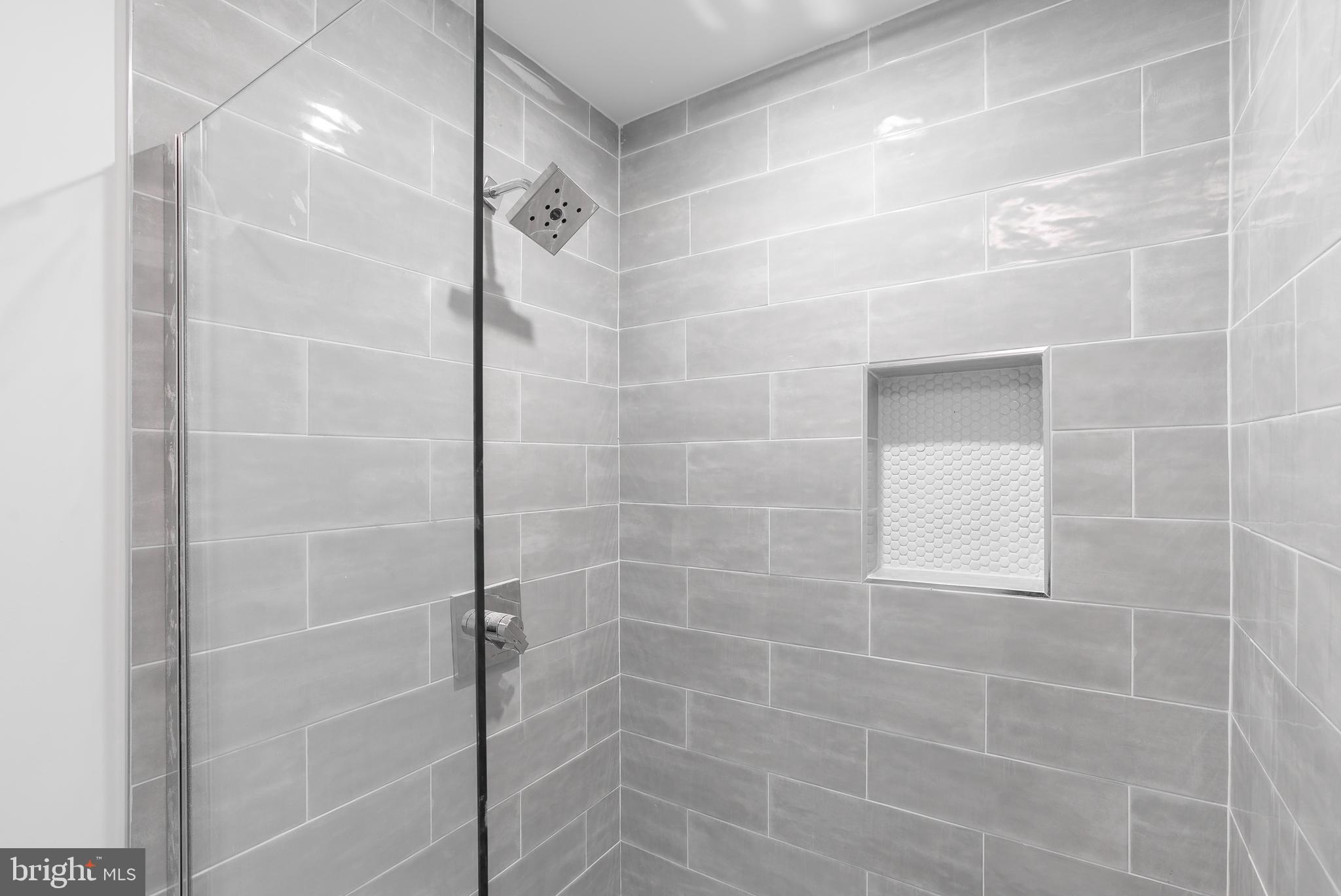 1931 East Huntingdon Street Philadelphia, PA 19125 - Photo 20 of 54 Shower (Unit 3)