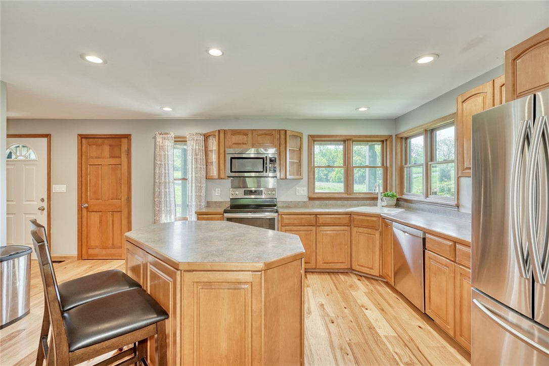 8058 West Hollow Road Naples, NY 14512 - Photo 7 of 47