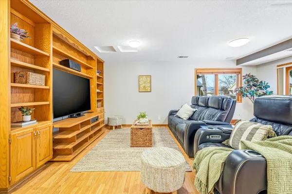 $435,000 | 1537 148th Avenue Northwest, Andover, MN 55304