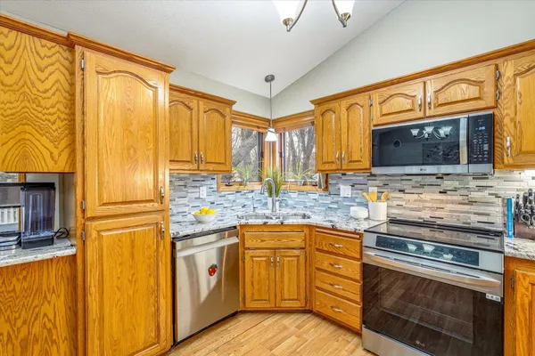 $435,000 | 1537 148th Avenue Northwest, Andover, MN 55304