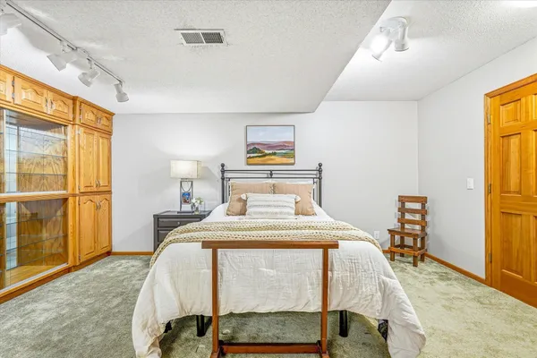 $435,000 | 1537 148th Avenue Northwest, Andover, MN 55304