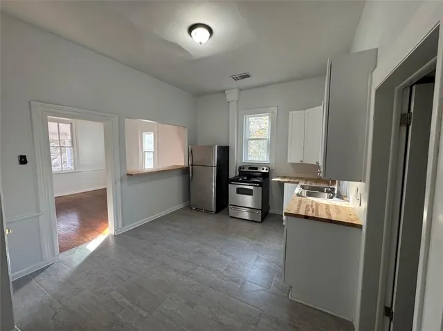 $1,495 | 194 North Clarendon Avenue, Avondale Estates, GA 30002