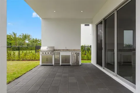 $2,375,000 | 16710 Botaniko Drive North, Weston, FL 33326