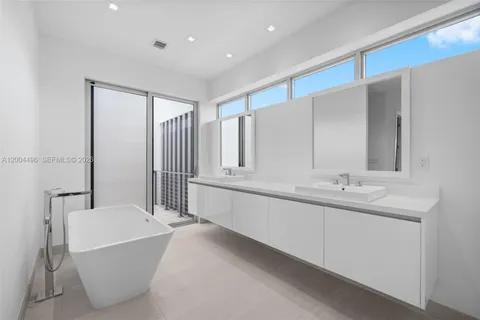 $2,375,000 | 16710 Botaniko Drive North, Weston, FL 33326