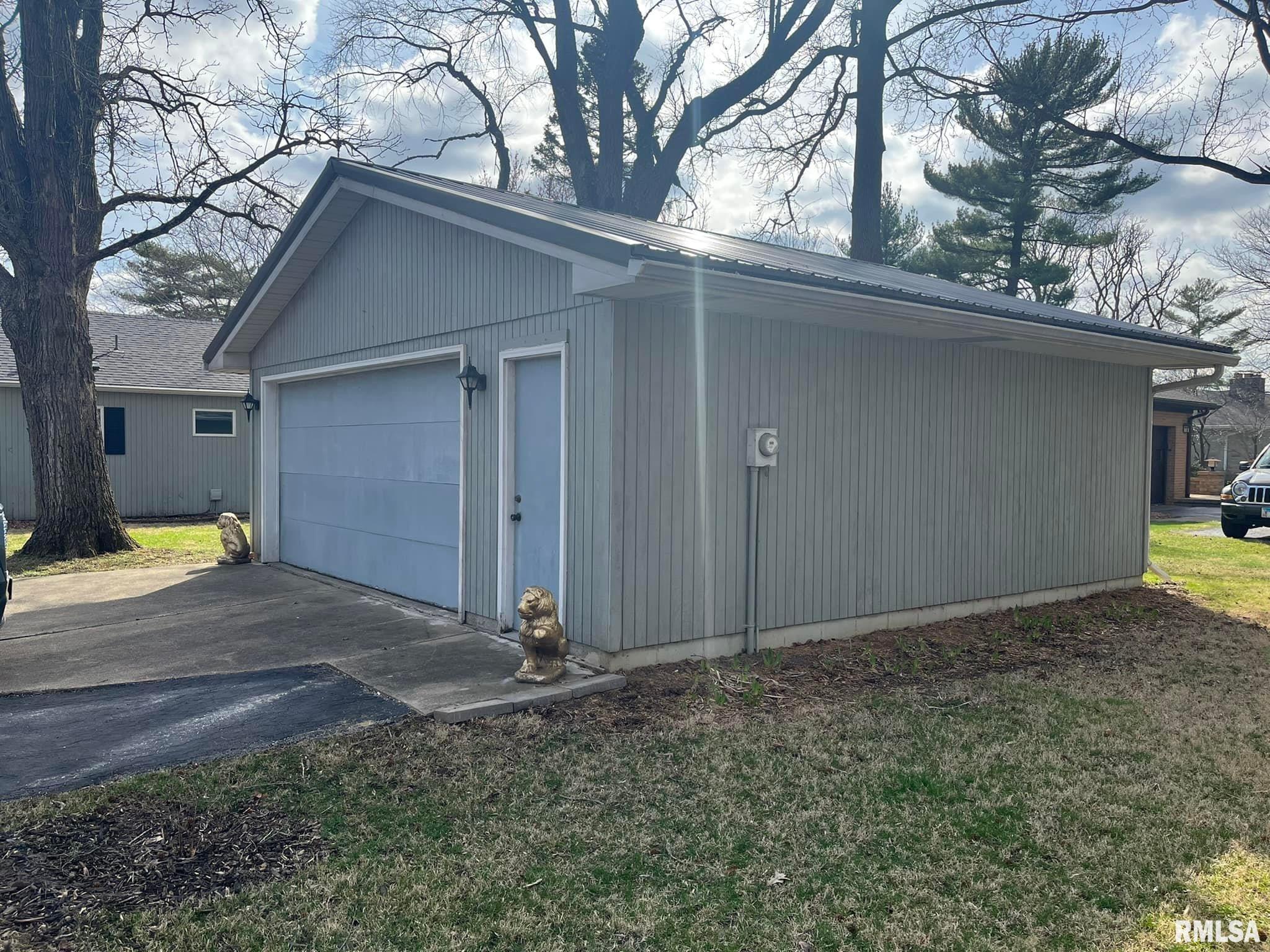 228 Maple Grove Lane Springfield, IL 62712 - Photo 7 of 7
