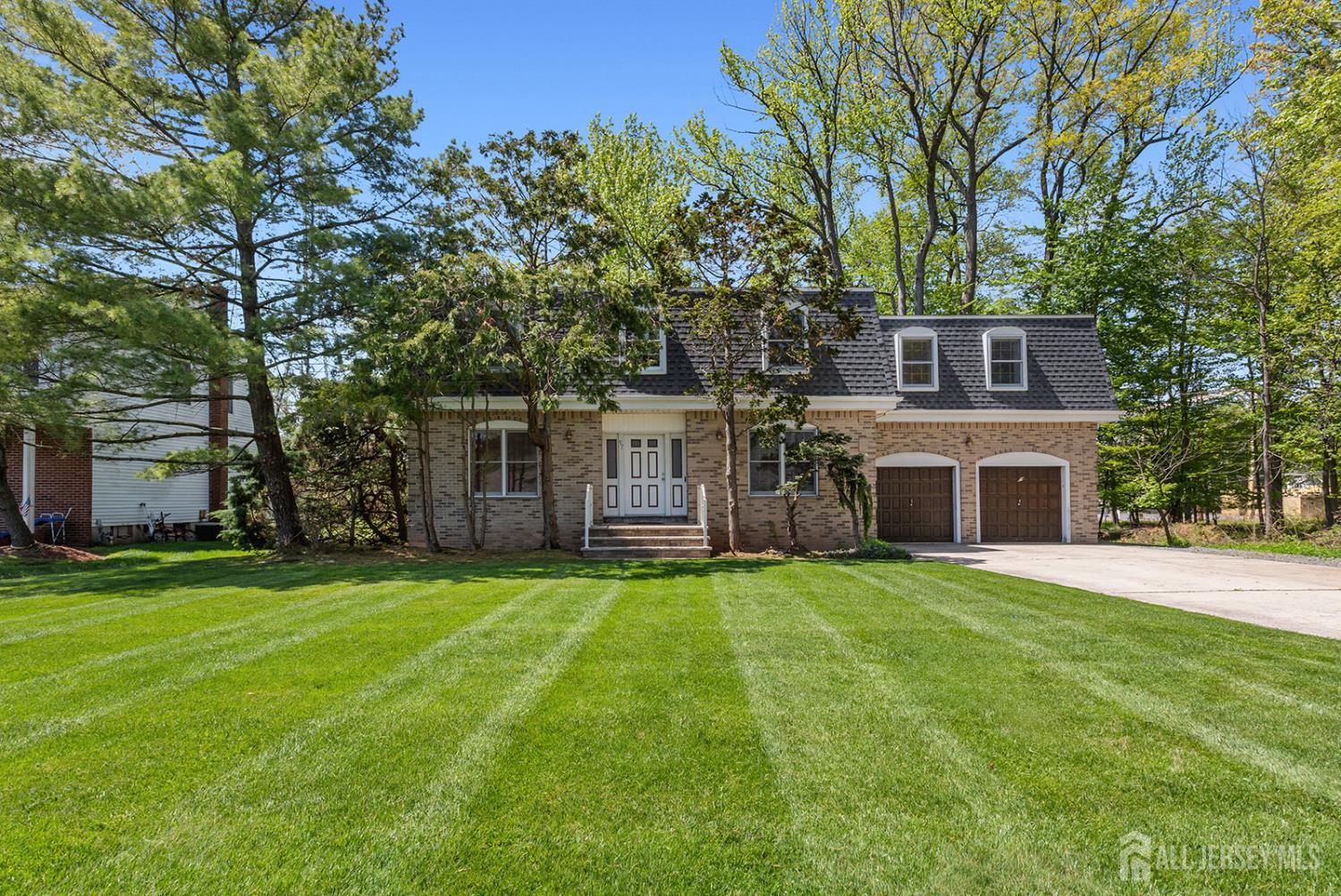 97 Roxy Avenue Edison, NJ 08820 - Photo 1 of 1 Gallery Image 1