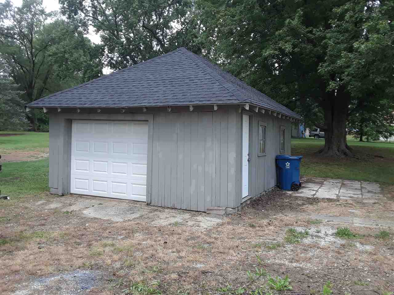 302 Parsonage Street Hudson, IN 46747 - Photo 3 of 32 Gallery Image 3