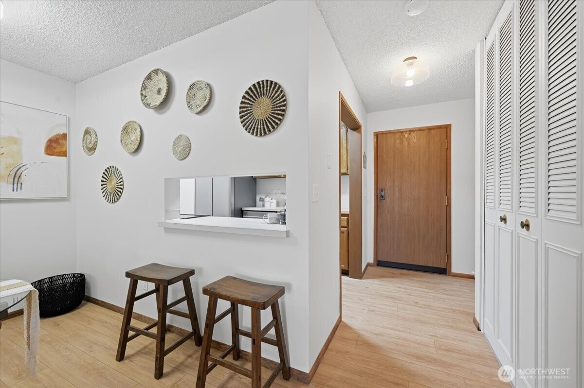 3207 Colby Avenue, Unit 104 Everett, WA 98201 - Photo 6 of 23