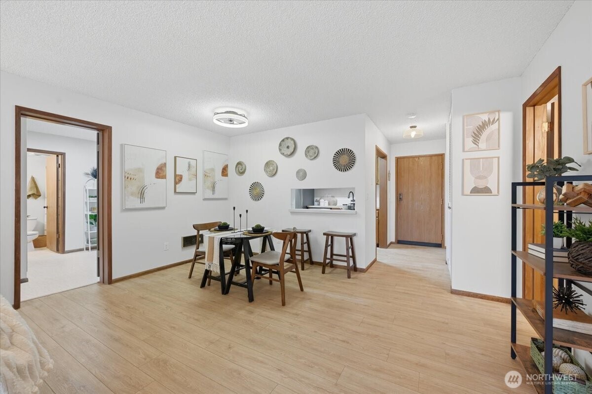 3207 Colby Avenue, Unit 104 Everett, WA 98201 - Photo 8 of 23