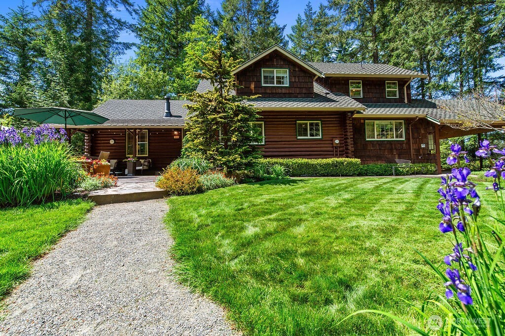 8343 Glenwood Road Southwest Port Orchard, WA 98367 - Photo 5 of 39 Gallery Image 5