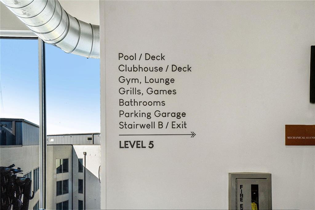 311 Nelson Street Southwest Atlanta, GA 30313 - Photo 17 of 27 a view of a street with buildings in it