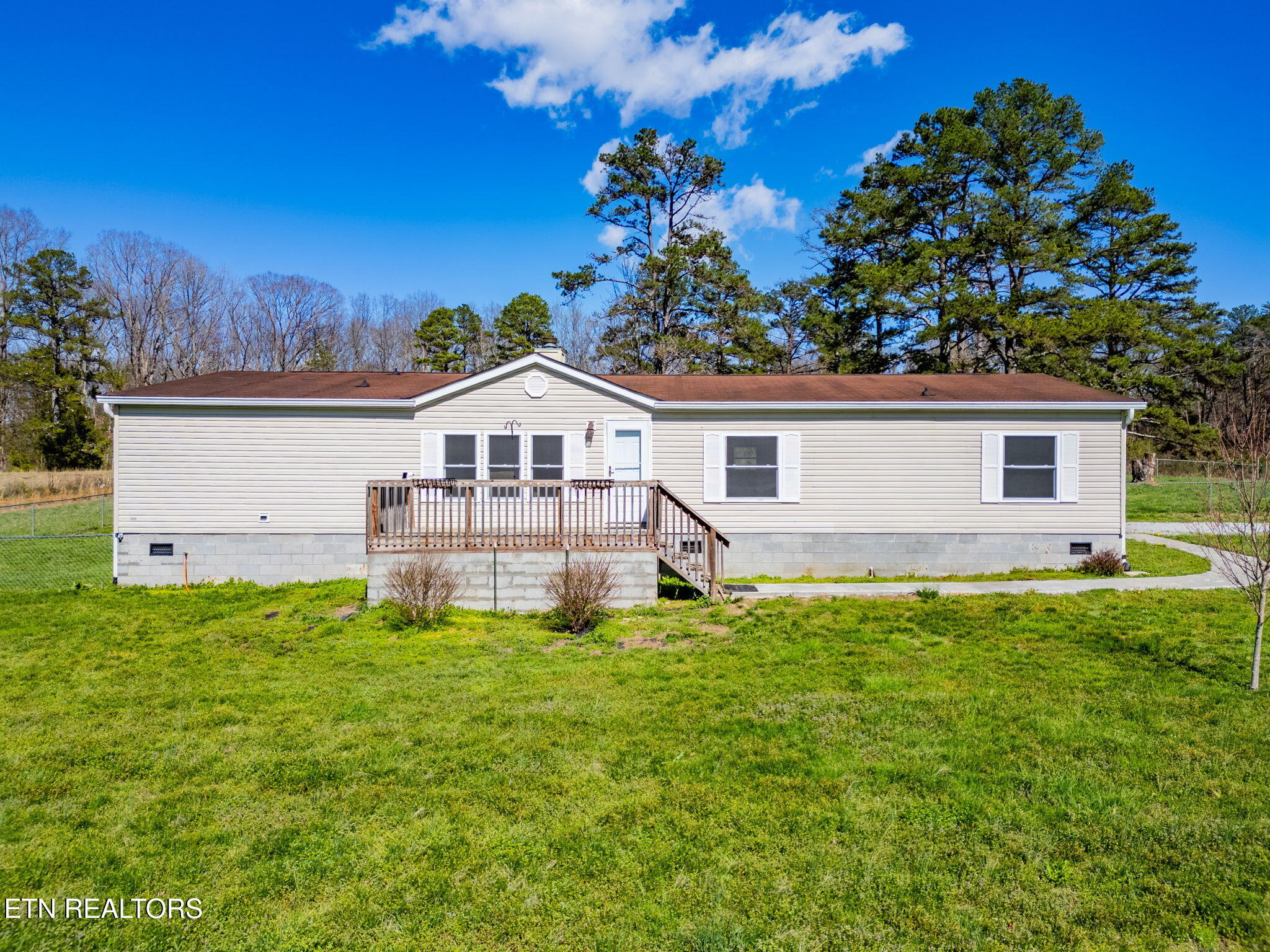 6300 Ford Road Lenoir City, TN 37772 - Photo 9 of 53 1-web-or-mls-DJI_0019-HDR