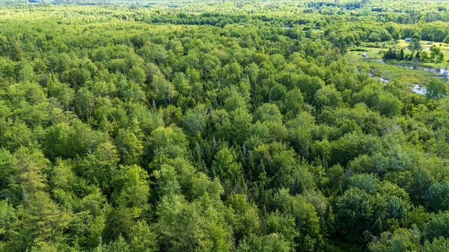 $320,000 | 8 Cushing Road, Cushing, ME 04563