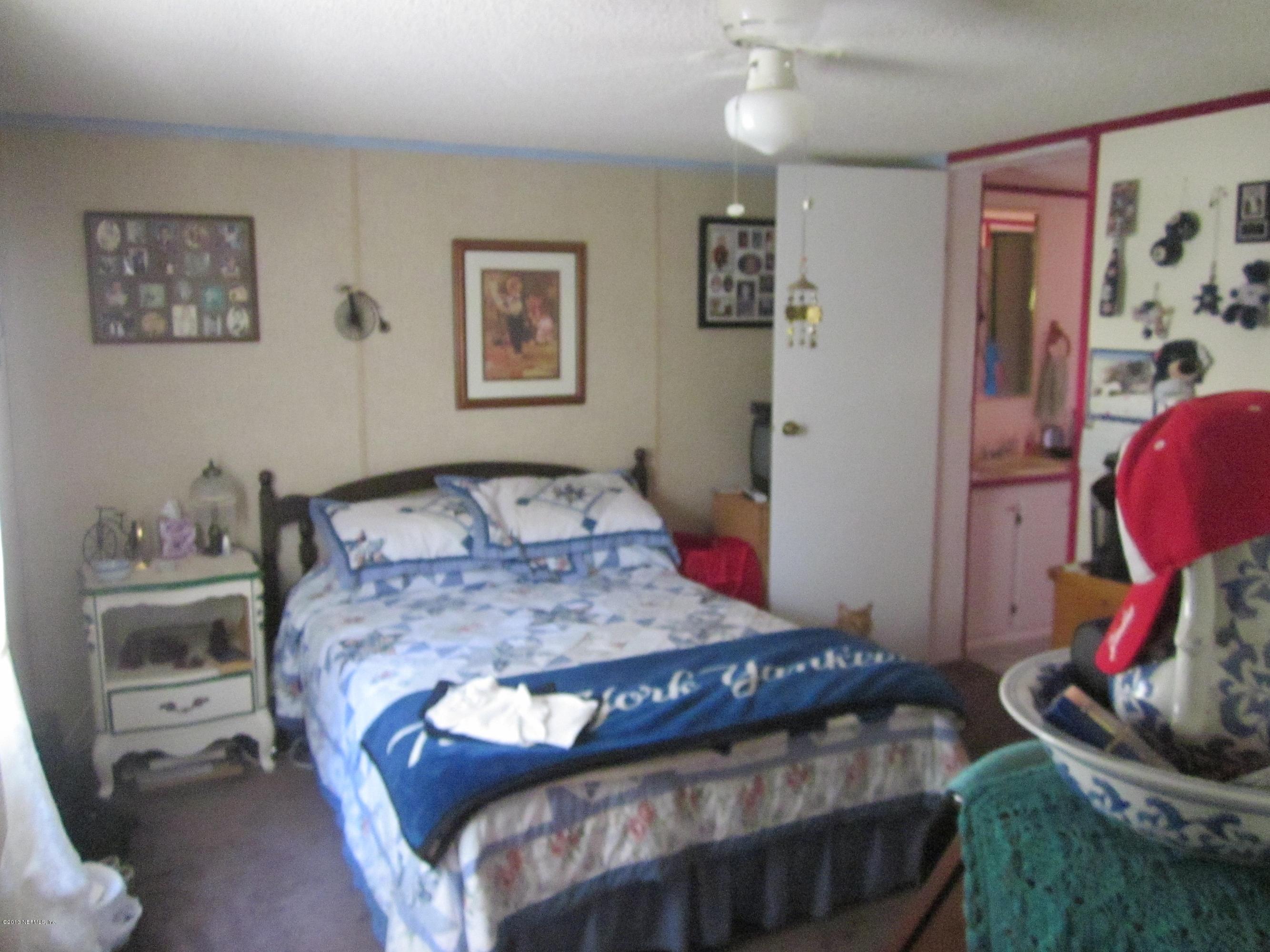 219 Deer Run Road Satsuma, FL 32189 - Photo 9 of 18 Bedroom