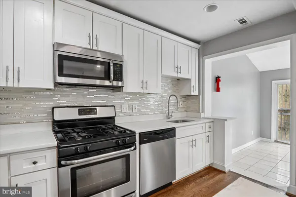 $389,000 | 82 Elmira Street Southwest, Washington, DC 20032