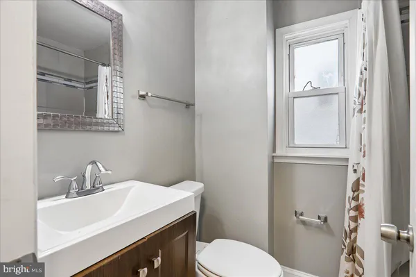 $389,000 | 82 Elmira Street Southwest, Washington, DC 20032