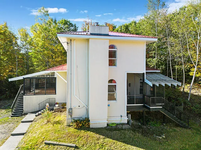 $498,000 | 105 South Pond Road, Winslow, ME 04901