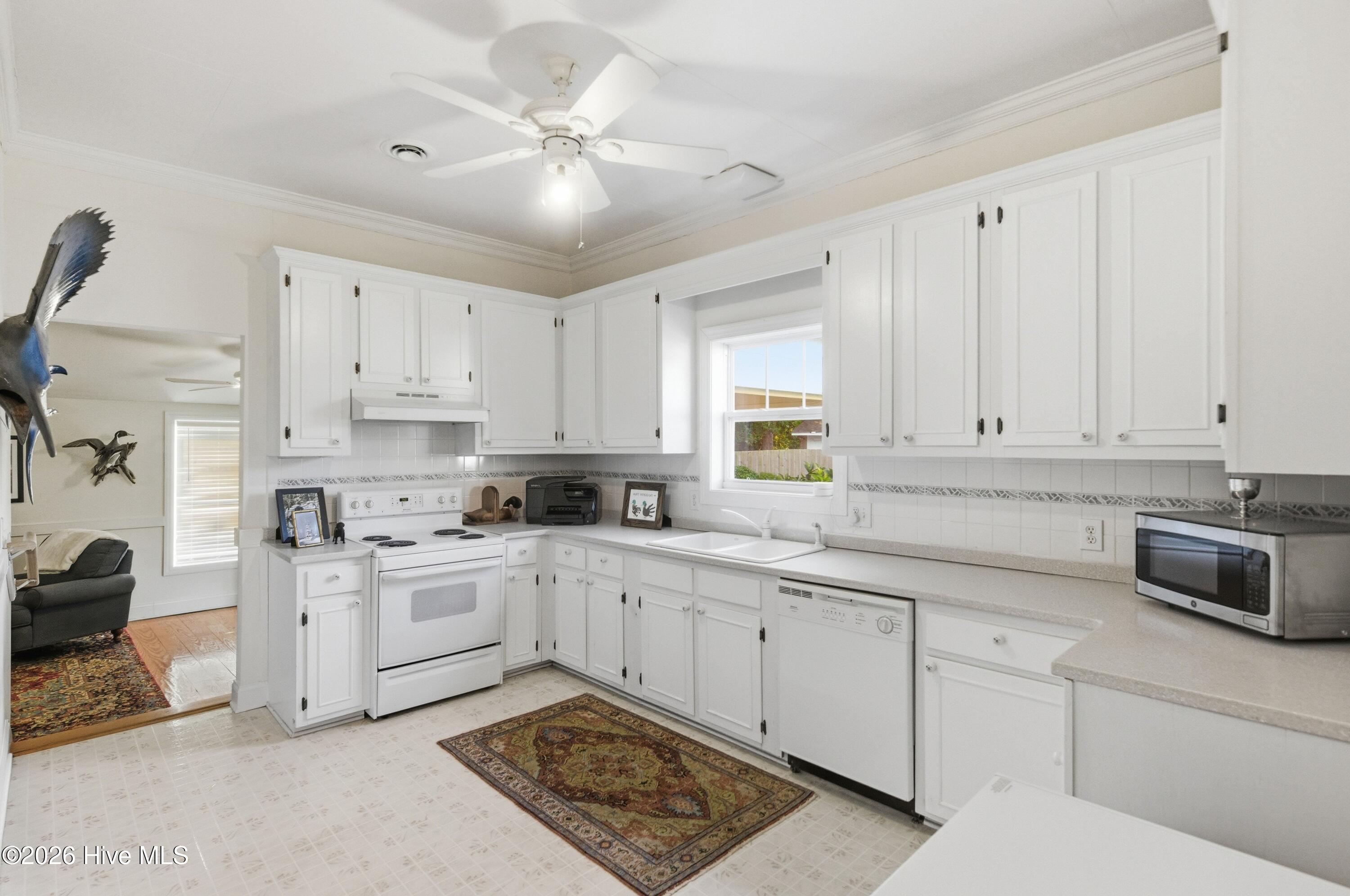 1925 Hawthorne Road Wilmington, NC 28403 - Photo 40 of 52 036_1925_hawthorne_road-36_775