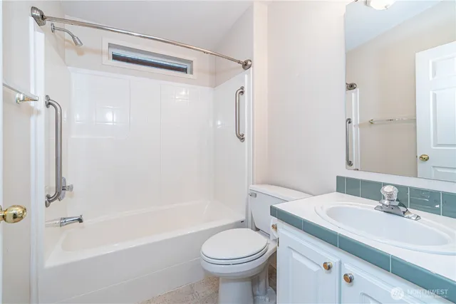 $199,000 | 970 Northeast Saturn Lane, Bremerton, WA 98311