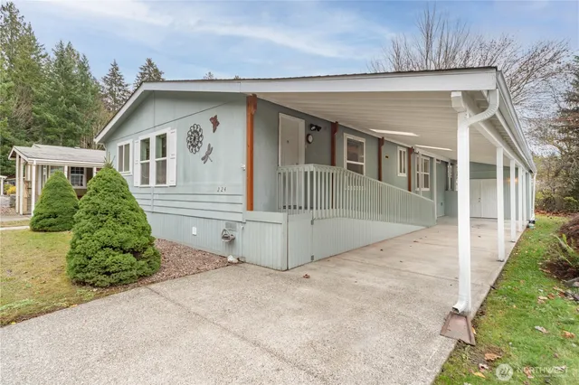 $199,000 | 970 Northeast Saturn Lane, Bremerton, WA 98311