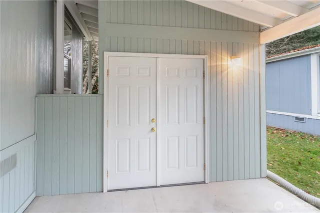 $199,000 | 970 Northeast Saturn Lane, Bremerton, WA 98311