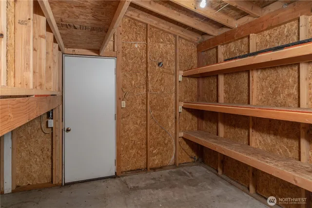 $199,000 | 970 Northeast Saturn Lane, Bremerton, WA 98311