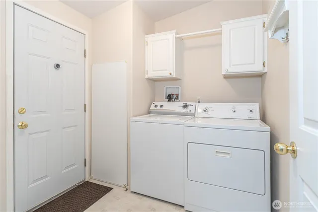 $199,000 | 970 Northeast Saturn Lane, Bremerton, WA 98311