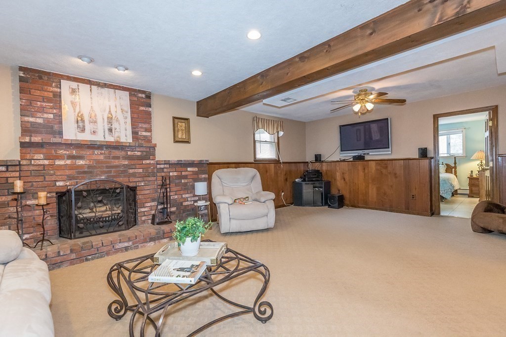 10 Webber Road Burlington, MA 01803 - Photo 25 of 42 Gallery Image 25