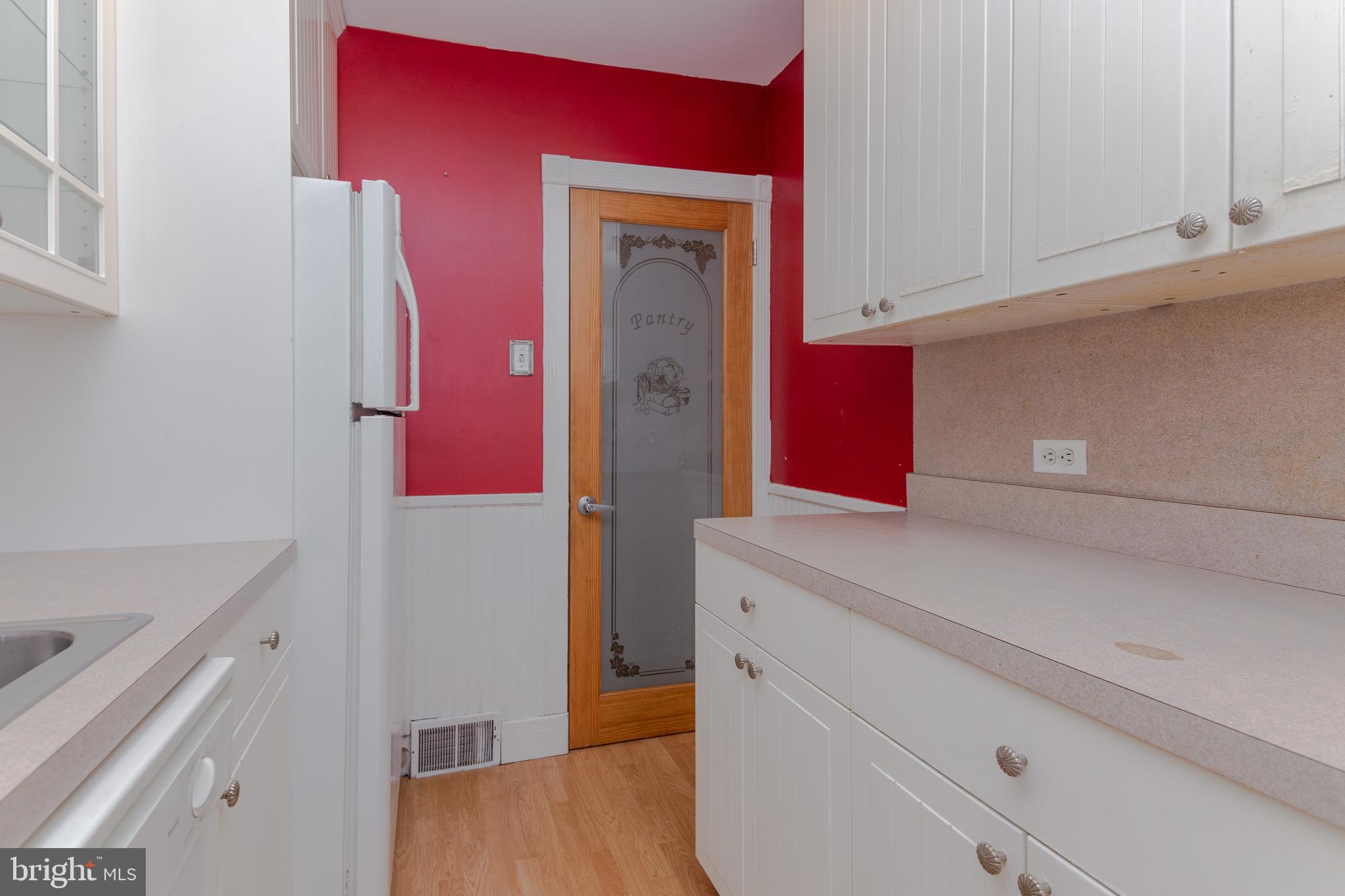 4045 Lasher Road Drexel Hill, PA 19026 - Photo 14 of 28 Gallery Image 14