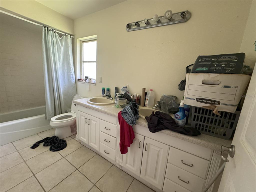 361 Porpoise Road Venice, FL 34293 - Photo 12 of 20