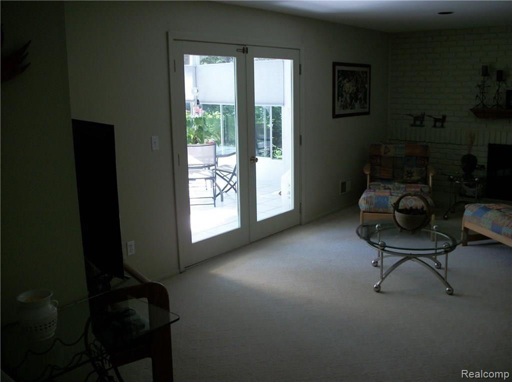 36125 Fredericksburg Road Farmington Hills, MI 48331 - Photo 29 of 63