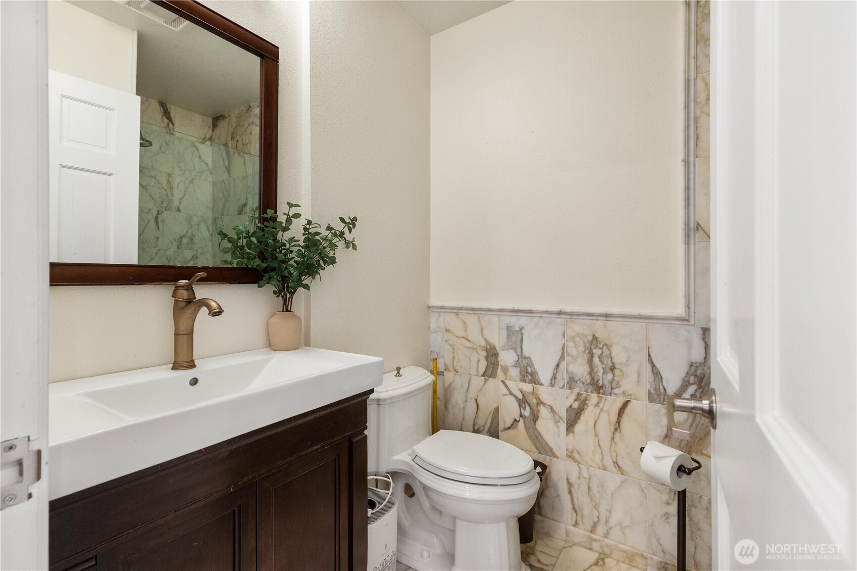 7723 168th Place Southwest Edmonds, WA 98026 - Photo 18 of 38