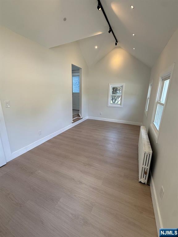 867 River Road Teaneck, NJ 07666 - Photo 17 of 32