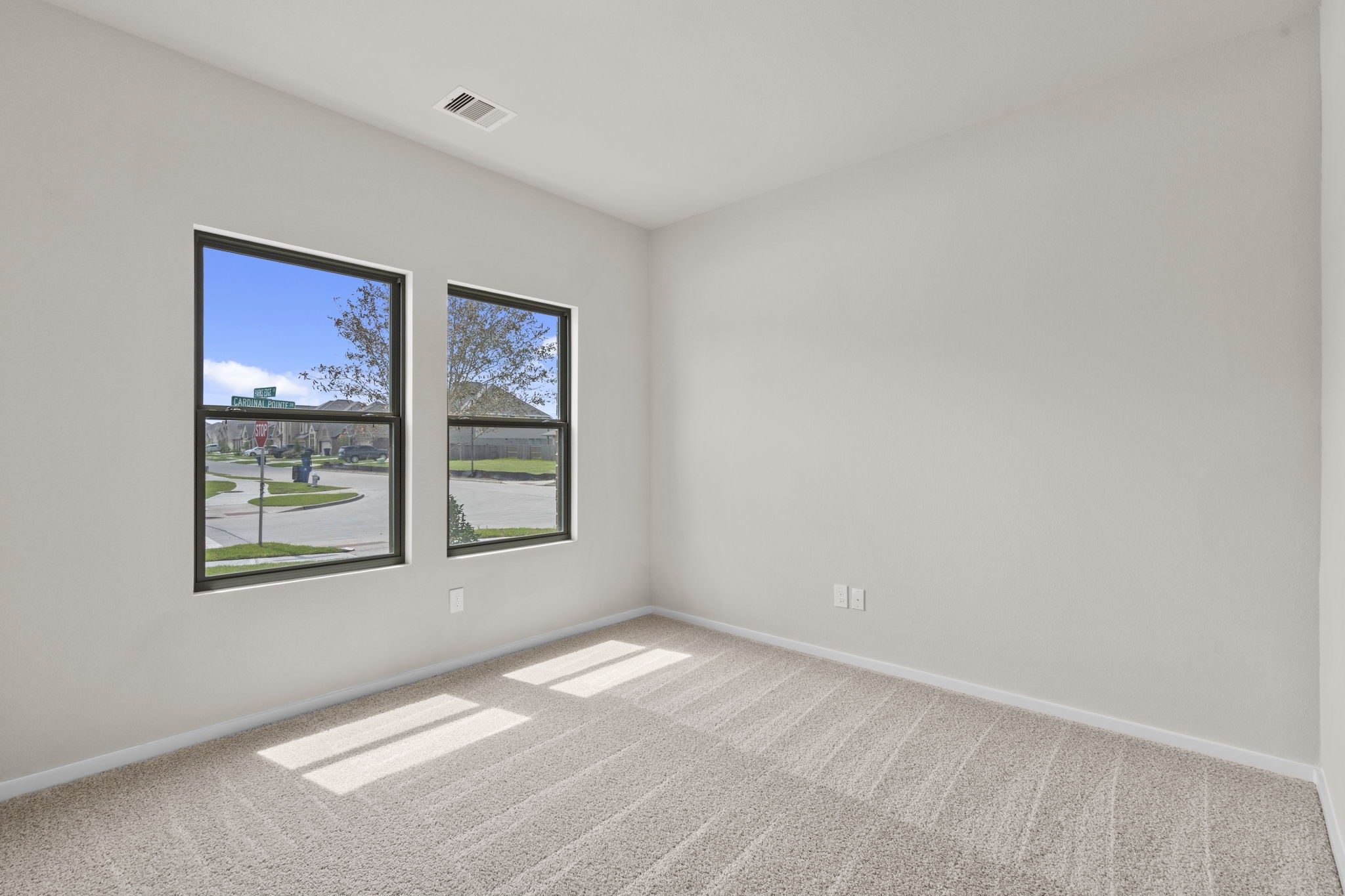 3542 Cardinal Pointe Drive Angleton, TX 77515 - Photo 14 of 38
