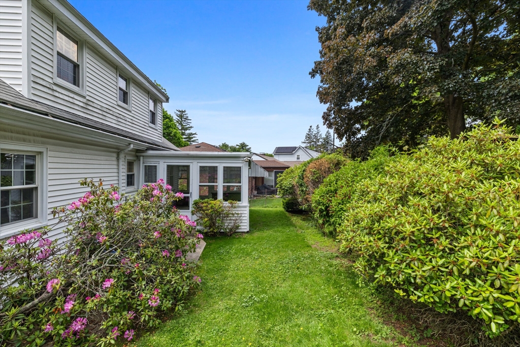 231 Moss Hill Road Boston, MA 02130 - Photo 30 of 34