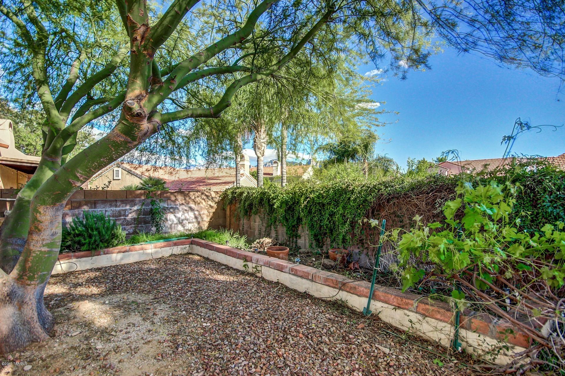 39 Marble Canyon Road Oro Valley, AZ 85755 - Photo 26 of 28