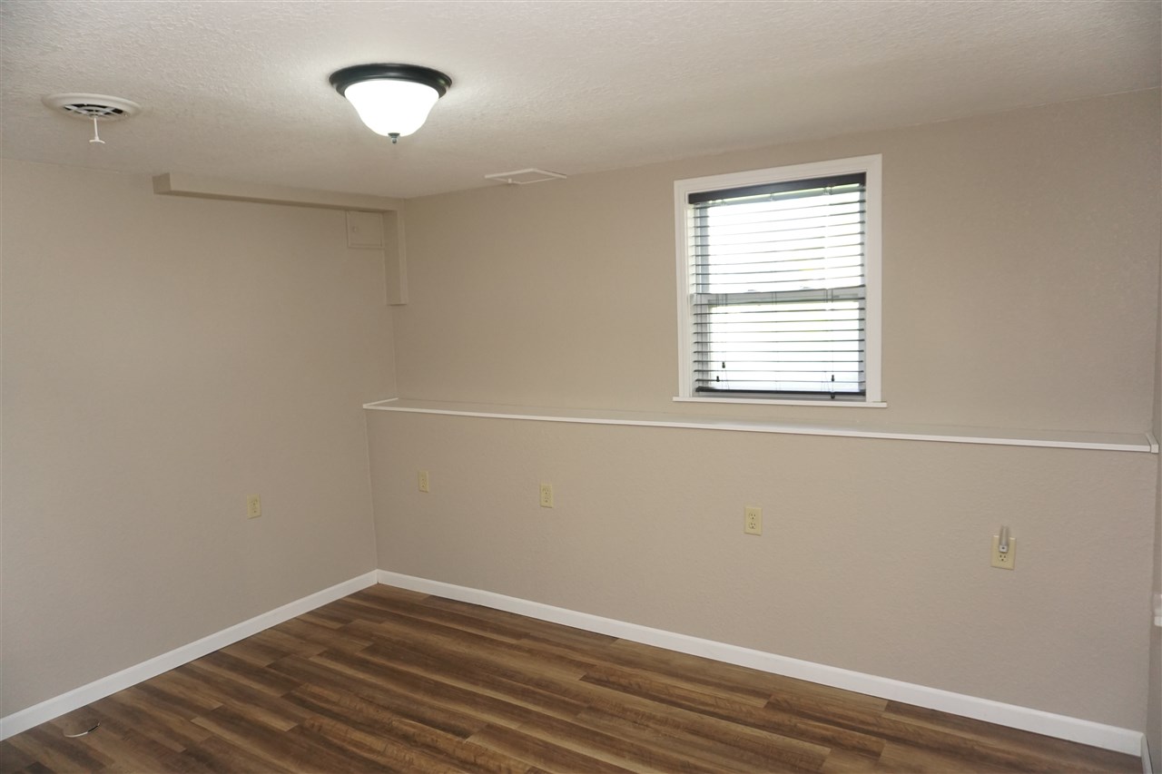 2104 Edge Rock Road Rockton, IL 61072 - Photo 14 of 24 Gallery Image 14