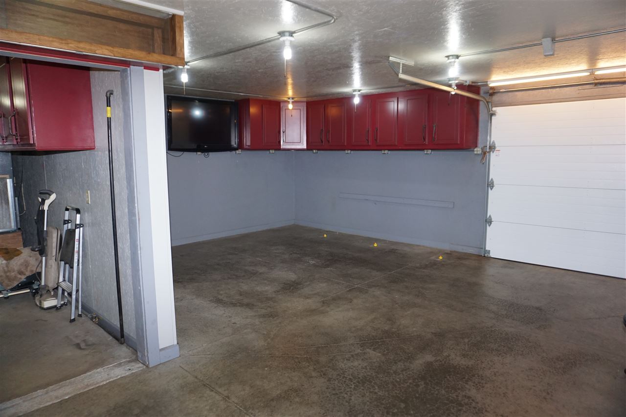 2104 Edge Rock Road Rockton, IL 61072 - Photo 19 of 24 Gallery Image 19