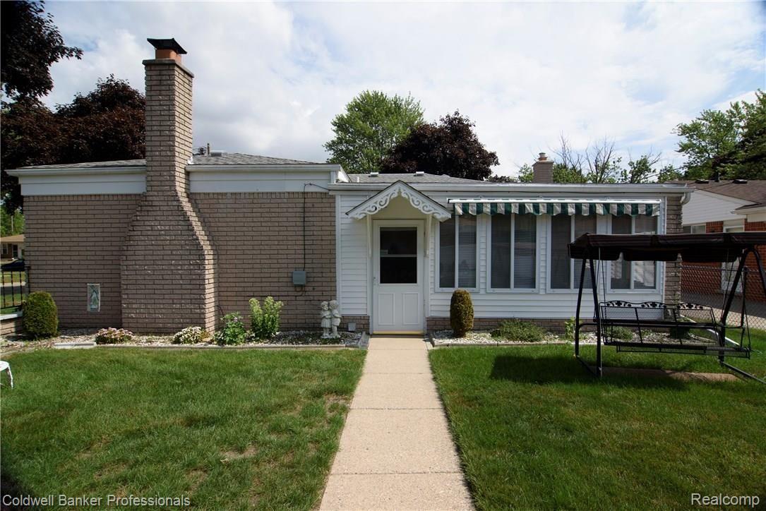11187 Erdmann Road Sterling Heights, MI 48314 - Photo 20 of 24 2018 11187 Erdmann 8380.JPG
