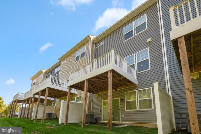 $520,000 | 1010 Tuscany Lane, Severn, MD 21144