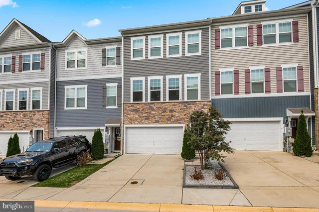 $520,000 | 1010 Tuscany Lane, Severn, MD 21144