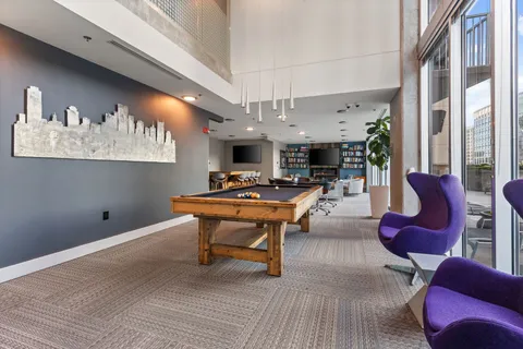 $899,000 | 301 Demonbreun Street, Unit 914, Nashville, TN 37201