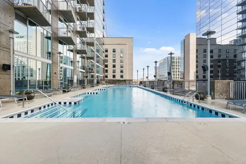 $899,000 | 301 Demonbreun Street, Unit 914, Nashville, TN 37201