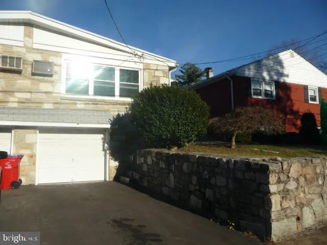 $290,000 | 605 Burke Avenue, Rockledge, PA 19046