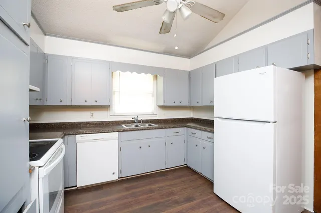 $230,000 | 1729 Fieldcrest Circle, Rock Hill, SC 29732