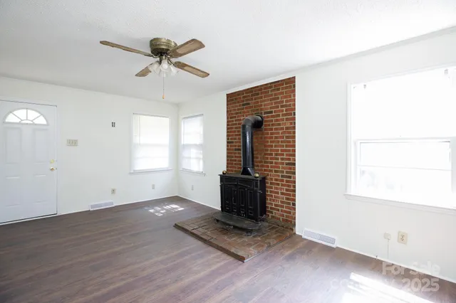 $230,000 | 1729 Fieldcrest Circle, Rock Hill, SC 29732