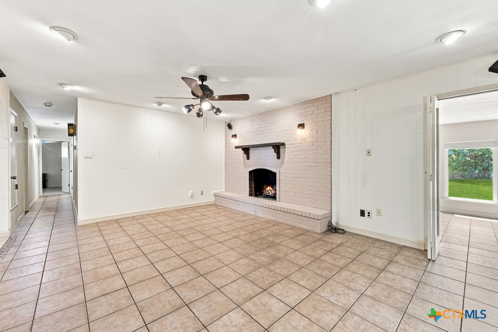 605 Ridgecrest New Braunfels, TX 78130 - Photo 10 of 36 Gallery Image 10