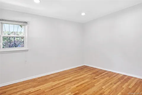 $1,195,000 | 11 Hazelwood Drive, Jericho, NY 11753
