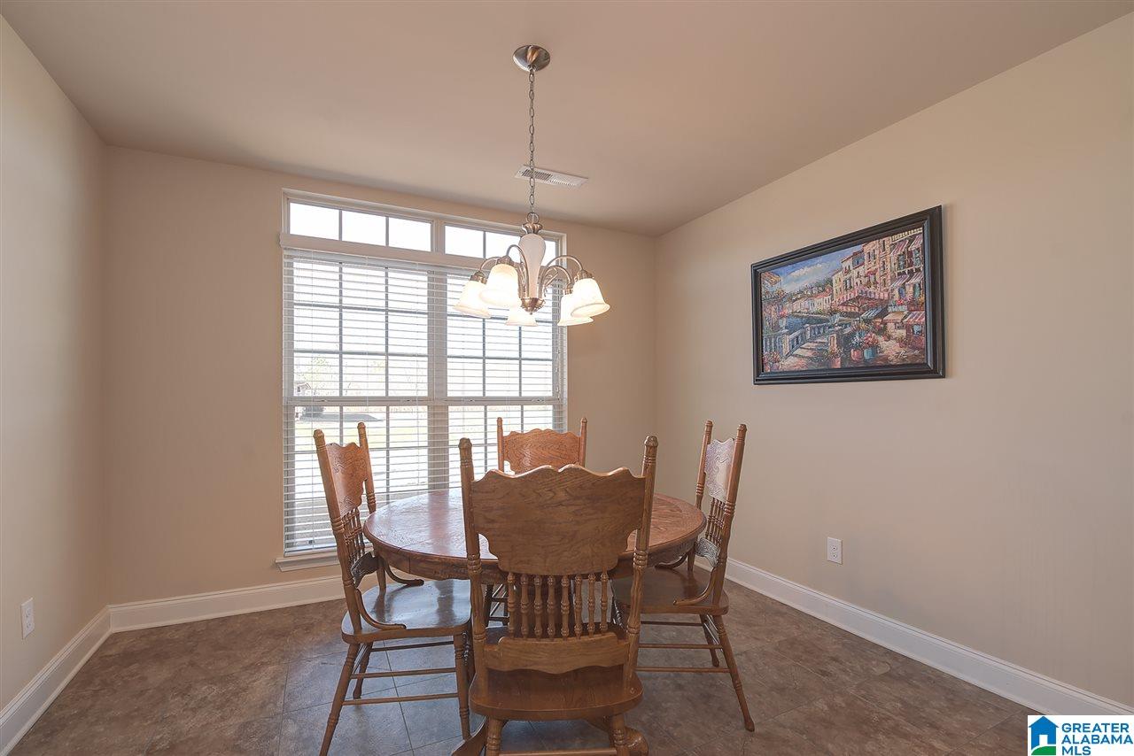 188 Crisfield Circle Alabaster, AL 35007 - Photo 3 of 27