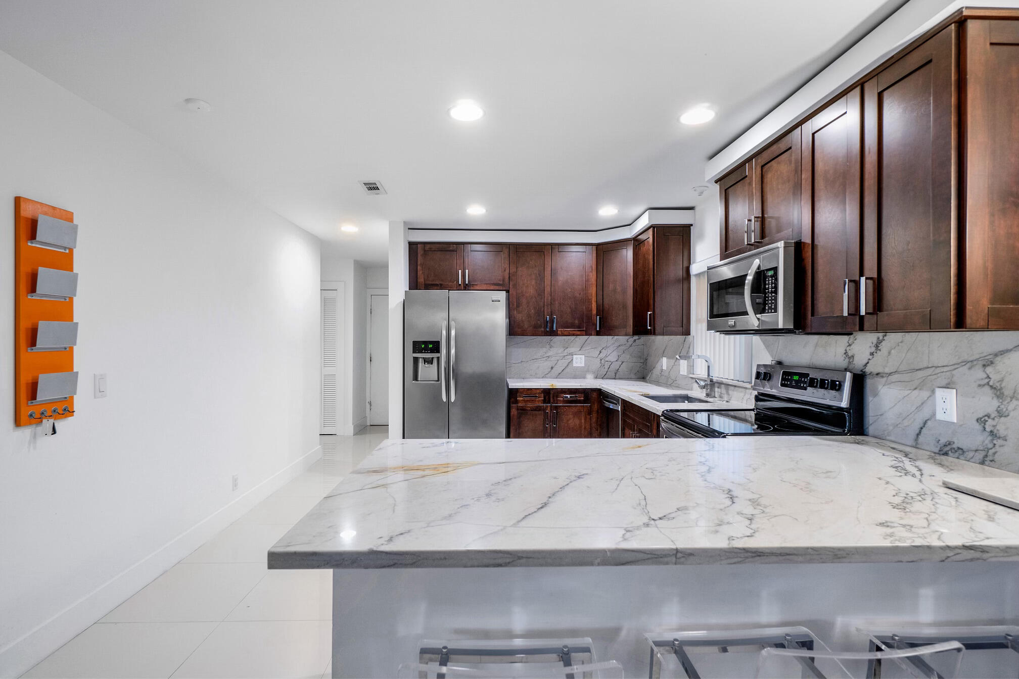 5875 Glenbrook Drive Boca Raton, FL 33433 - Photo 5 of 29 P - 5875 Glenbrook Dr